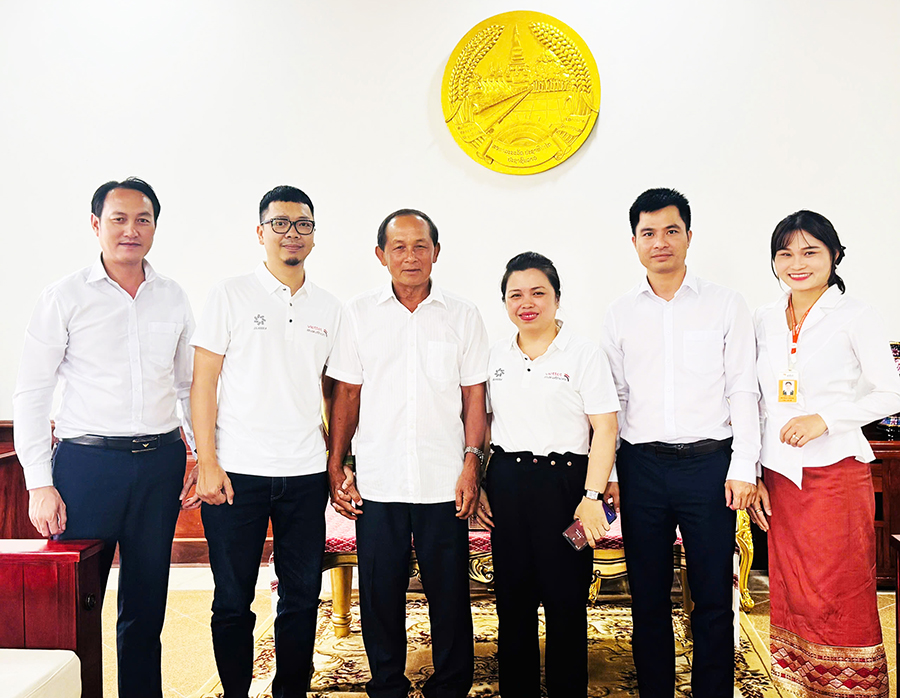 Viettel Marathon 2024 nhận được sự ủng hộ nhiệt tình của chính quyền địa phương Luang Prabang, Lào